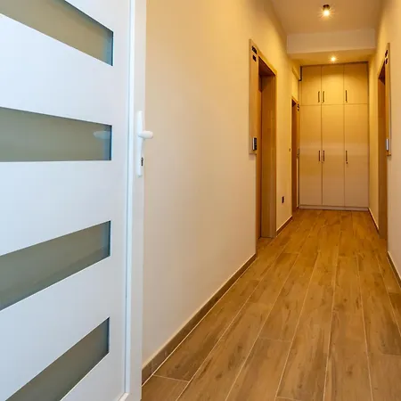 Πανσιόν Andela